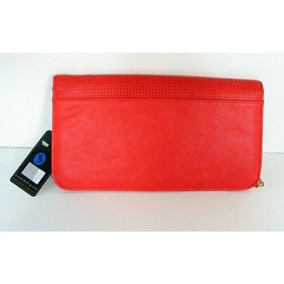 URBAN EXPRESSIONS RED CLUTCH, SHOULDER BAG, HANDBAG, PURSE WITH REMOVABLE STRAP - Picture 3 of 6